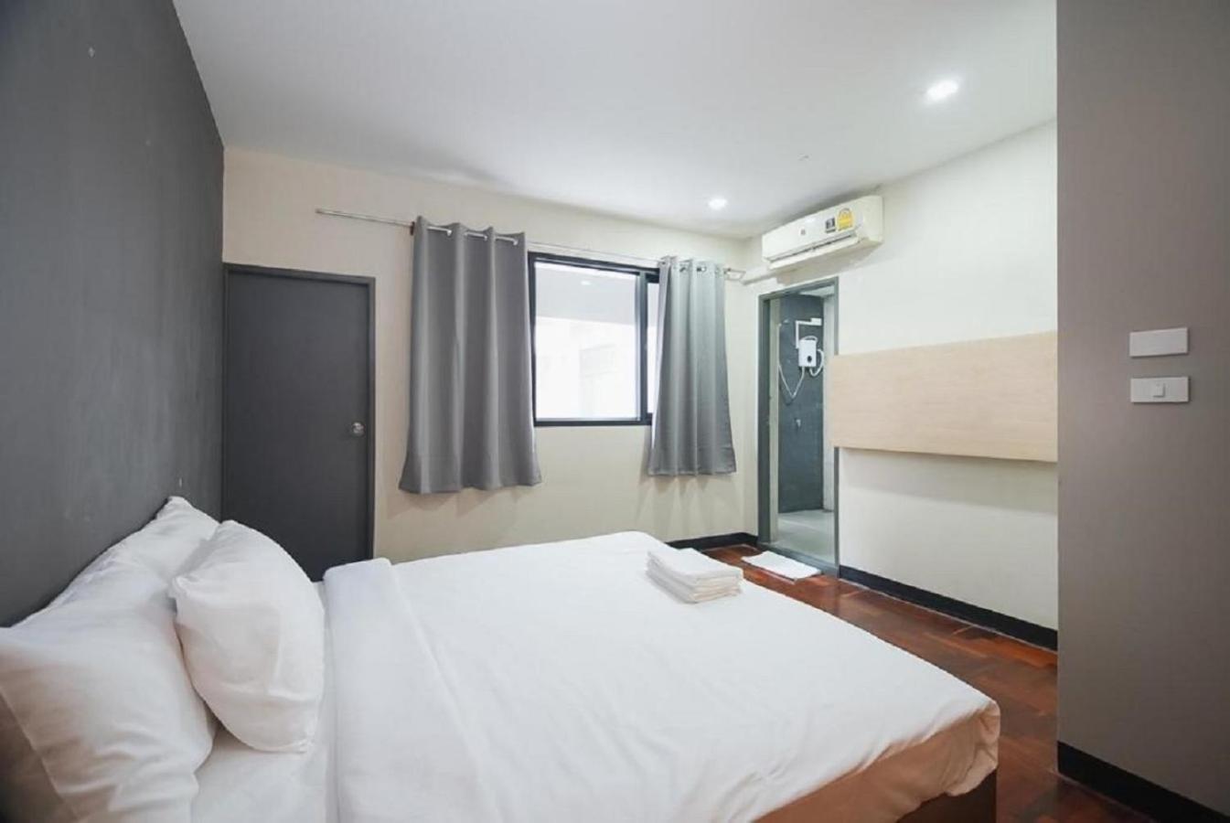 Go Inn Silom โกอินน์ สีลม - สถานีรถไฟฟ้าเซนต์หลุยส์ Bangkok Exterior foto